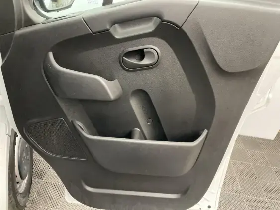 RENAULT MASTER FG III - voiture d'occasion - Photo 19