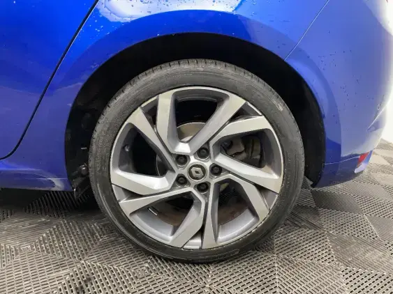 RENAULT MEGANE IV - voiture d'occasion - Photo 23