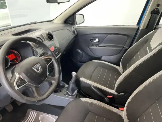DACIA SANDERO II - voiture d'occasion - Photo 18
