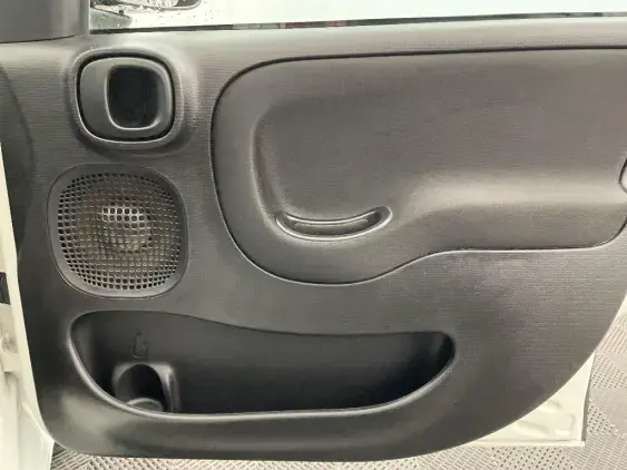 FIAT PANDA III - voiture d'occasion - Photo 20