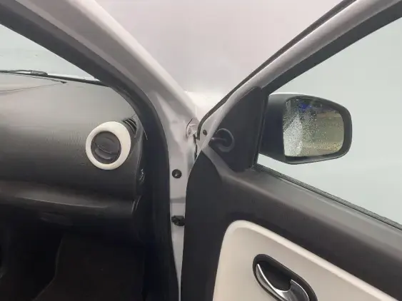 RENAULT TWINGO III - voiture d'occasion - Photo 20