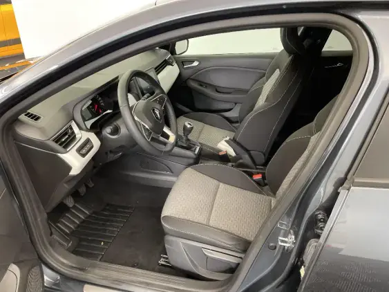 RENAULT CLIO V - voiture d'occasion - Photo 18