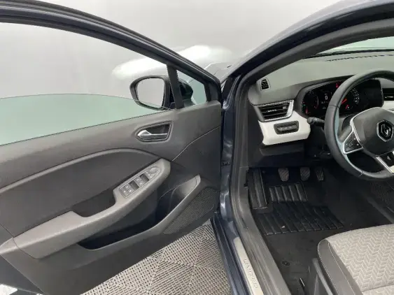 RENAULT CLIO V - voiture d'occasion - Photo 19