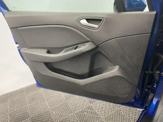 RENAULT CLIO V - voiture d'occasion - Photo 19