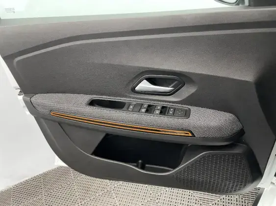 DACIA SANDERO III - voiture d'occasion - Photo 19