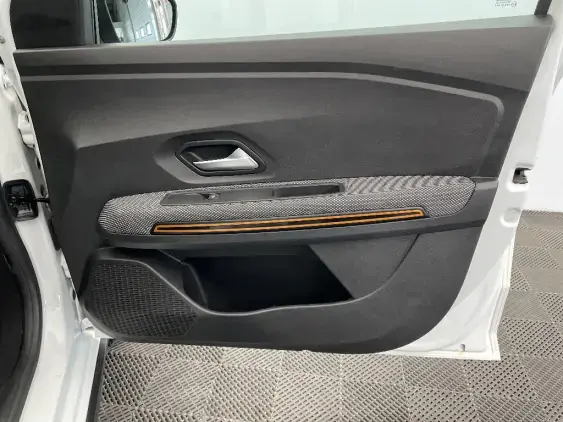 DACIA SANDERO III - voiture d'occasion - Photo 20