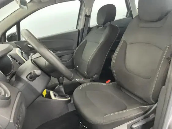 RENAULT CAPTUR - voiture d'occasion - Photo 18