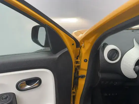 RENAULT TWINGO III - voiture d'occasion - Photo 19