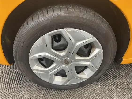 RENAULT TWINGO III - voiture d'occasion - Photo 23