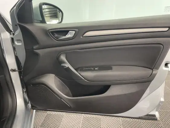 RENAULT MEGANE ESTATE IV - voiture d'occasion - Photo 20