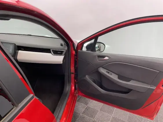 RENAULT CLIO V - voiture d'occasion - Photo 20