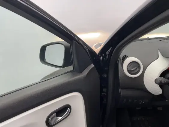 RENAULT TWINGO III - voiture d'occasion - Photo 19