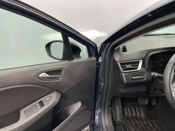 RENAULT CLIO V - voiture d'occasion - Photo 19