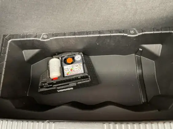 RENAULT SCENIC V ELECTRIQUE - voiture d'occasion - Photo 17