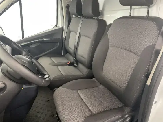 RENAULT TRAFIC FG III - voiture d'occasion - Photo 18