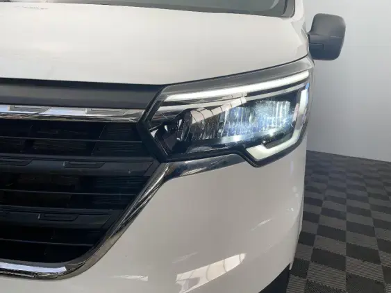 RENAULT TRAFIC FG III - voiture d'occasion - Photo 22