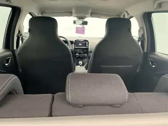 RENAULT ZOE - voiture d'occasion - Photo 16