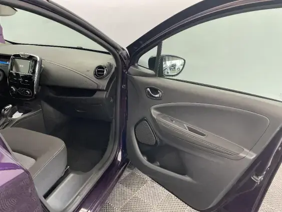 RENAULT ZOE - voiture d'occasion - Photo 20