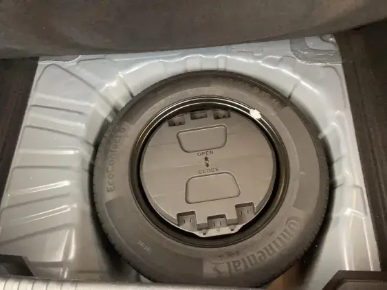 RENAULT CLIO V - voiture d'occasion - Photo 17