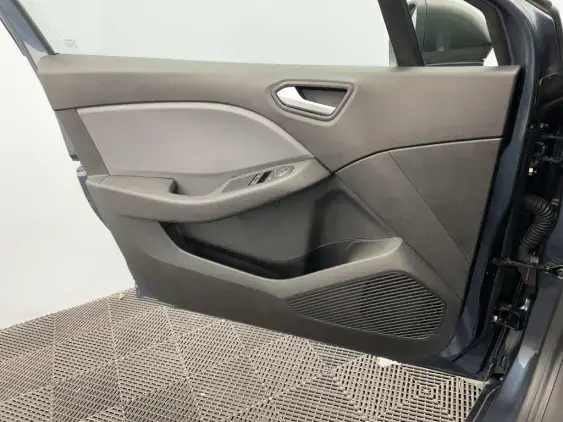 RENAULT CLIO V - voiture d'occasion - Photo 19