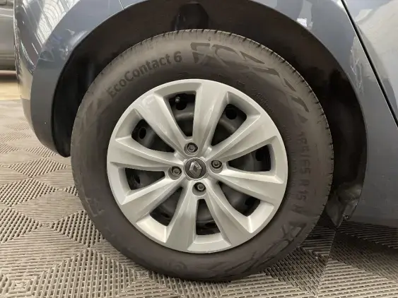 RENAULT CLIO V - voiture d'occasion - Photo 25