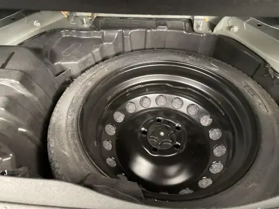 RENAULT SCENIC IV - voiture d'occasion - Photo 17