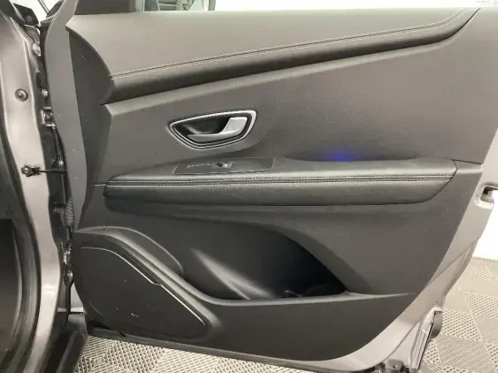 RENAULT SCENIC IV - voiture d'occasion - Photo 20