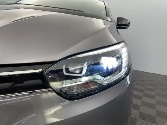 RENAULT SCENIC IV - voiture d'occasion - Photo 22