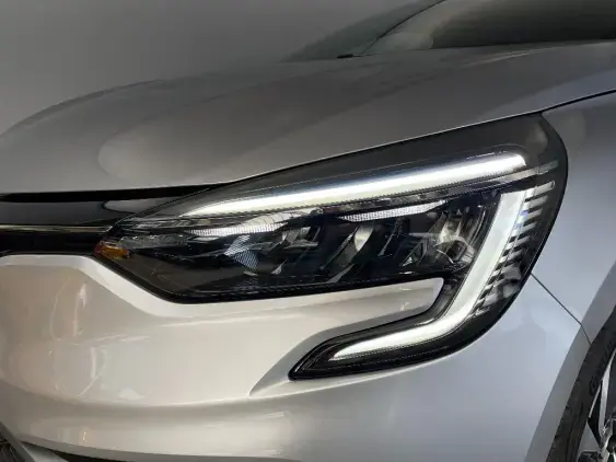 RENAULT CLIO V - voiture d'occasion - Photo 22