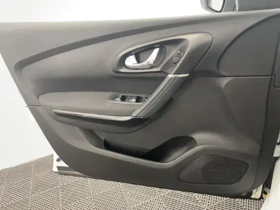 RENAULT KADJAR - voiture d'occasion - Photo 19