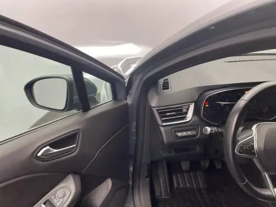 RENAULT CLIO V - voiture d'occasion - Photo 20