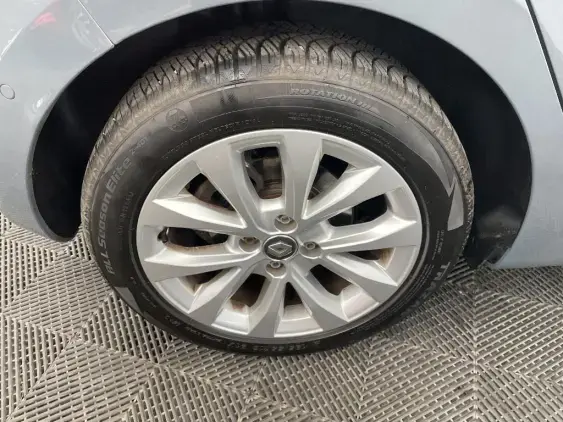 RENAULT CLIO V - voiture d'occasion - Photo 25