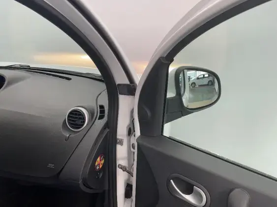 RENAULT KANGOO II - voiture d'occasion - Photo 20