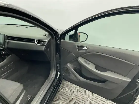 RENAULT CLIO V - voiture d'occasion - Photo 20