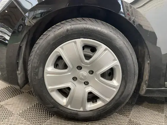 RENAULT CLIO V - voiture d'occasion - Photo 23