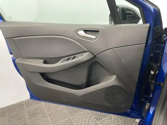 RENAULT CLIO V - voiture d'occasion - Photo 19