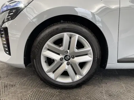 RENAULT CLIO V - voiture d'occasion - Photo 23