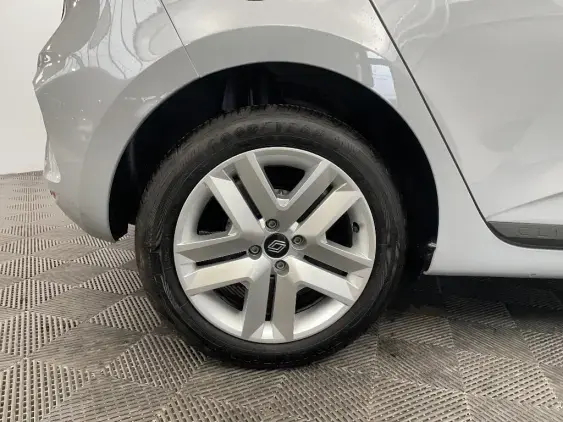 RENAULT CLIO V - voiture d'occasion - Photo 25