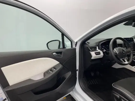 RENAULT CLIO V - voiture d'occasion - Photo 19