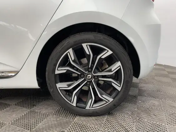 RENAULT CLIO V - voiture d'occasion - Photo 24