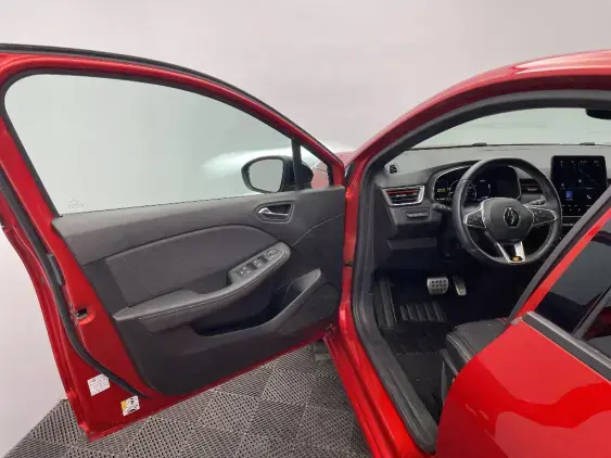 RENAULT CLIO V - voiture d'occasion - Photo 19