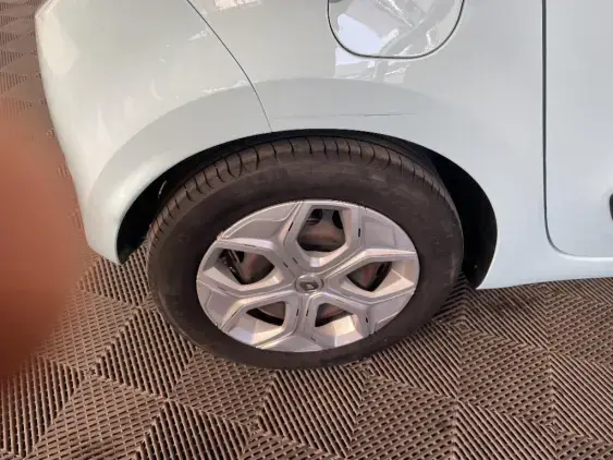 RENAULT TWINGO III - voiture d'occasion - Photo 22