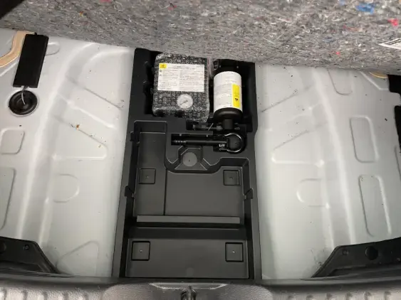 TOYOTA AYGO X - voiture d'occasion - Photo 17