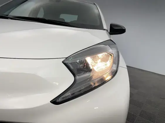 TOYOTA AYGO X - voiture d'occasion - Photo 22