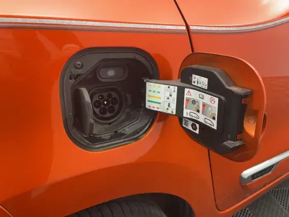 RENAULT TWINGO ELECTRIQUE III - voiture d'occasion - Photo 21