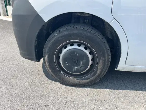 RENAULT MASTER III - voiture d'occasion - Photo 23