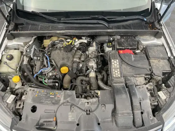 RENAULT MEGANE IV - voiture d'occasion - Photo 21