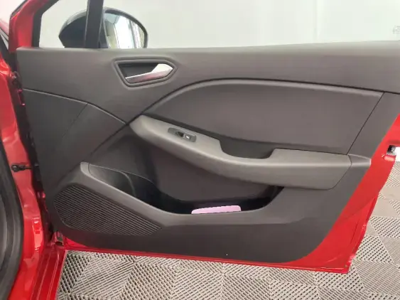 RENAULT CLIO V - voiture d'occasion - Photo 20