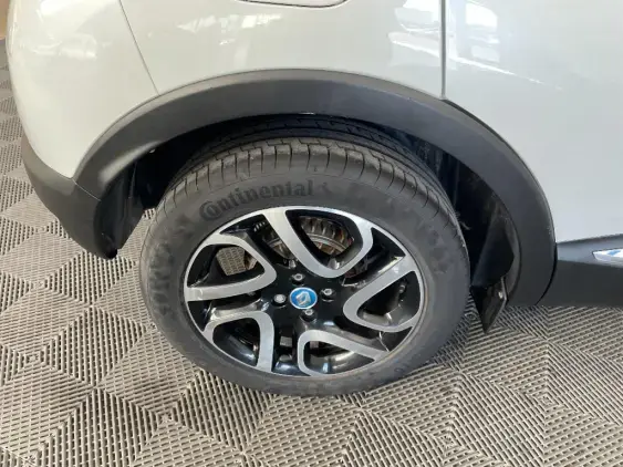 RENAULT CAPTUR - voiture d'occasion - Photo 25