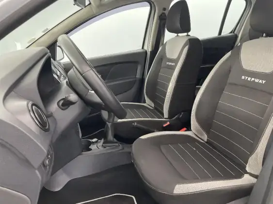 DACIA SANDERO II - voiture d'occasion - Photo 17